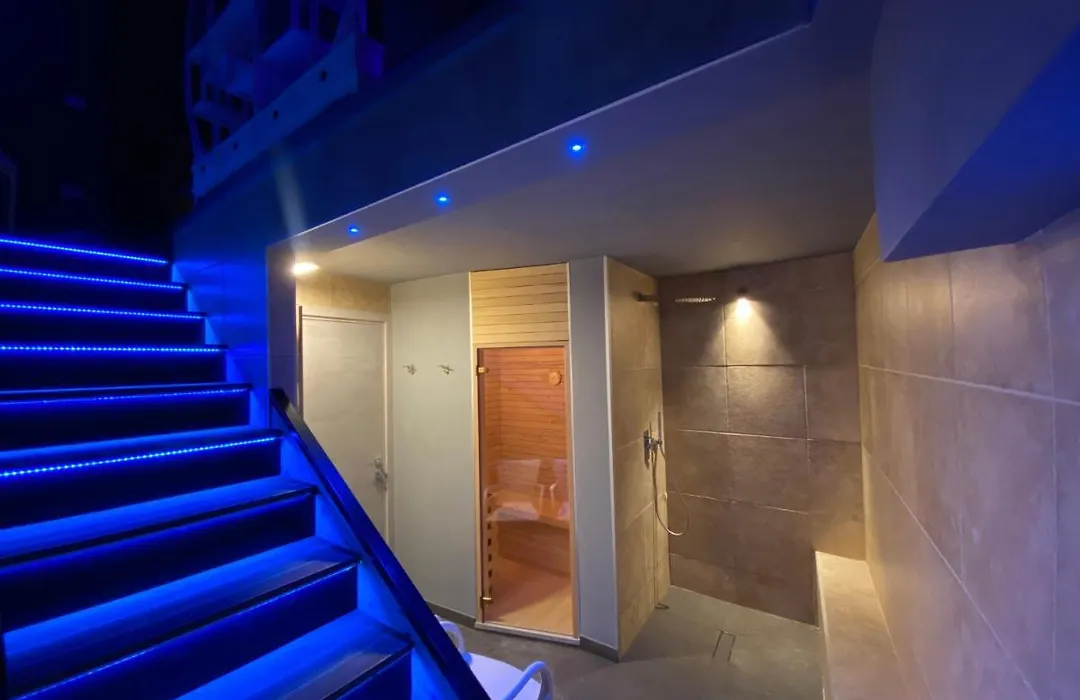 White albergo diffuso Ristorante&SPA-1