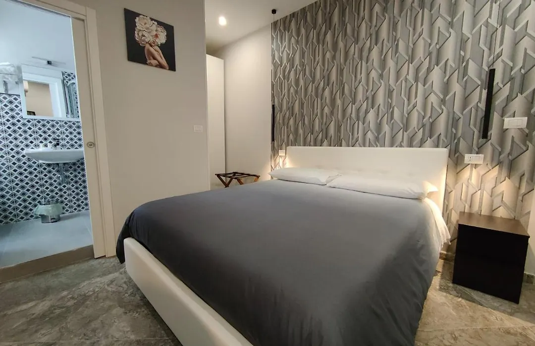 B&B D643-1