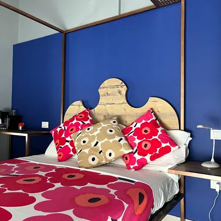 B&B DEL CORSO - Foggia - AMBIENTE SANIFICATO CON GENERATORE DI OZONO E LAMPADE GERMICIDA AD OZONO PER LA DISINFEZIONE DI ARIA E AMBIENTI - Parcheggio Custudito a pagamento - Netlifix TV-2